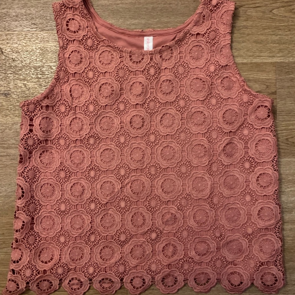 DESIGNED PINK TANK TOP